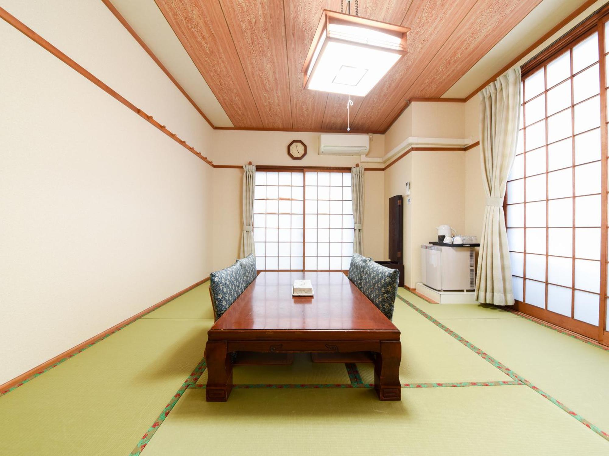 Tanegashima Araki Hotel Nishinoomote Exterior photo